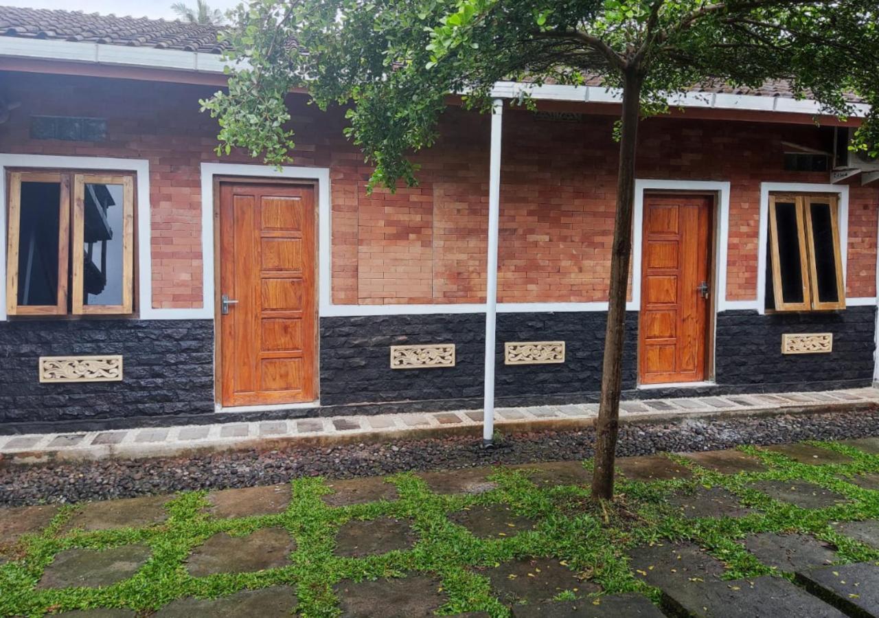 Genthong Homestay Magelang Exterior foto